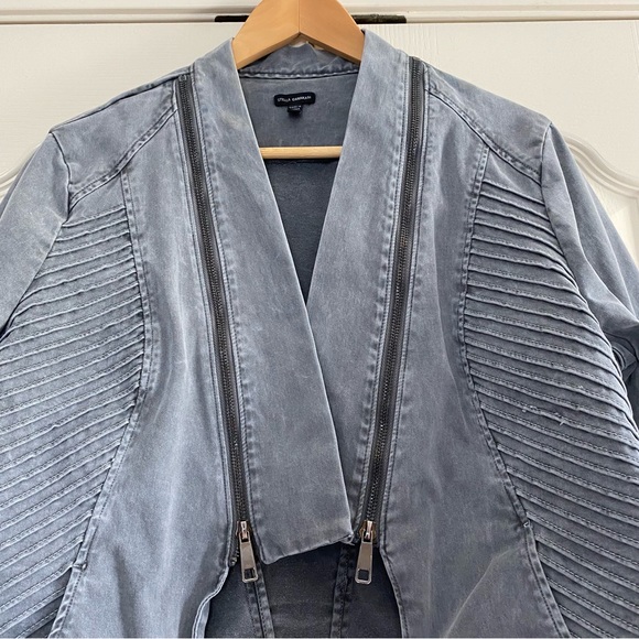 Stella Carakasi | Gray Denim Textured Moto Jacket - Picture 7 of 8